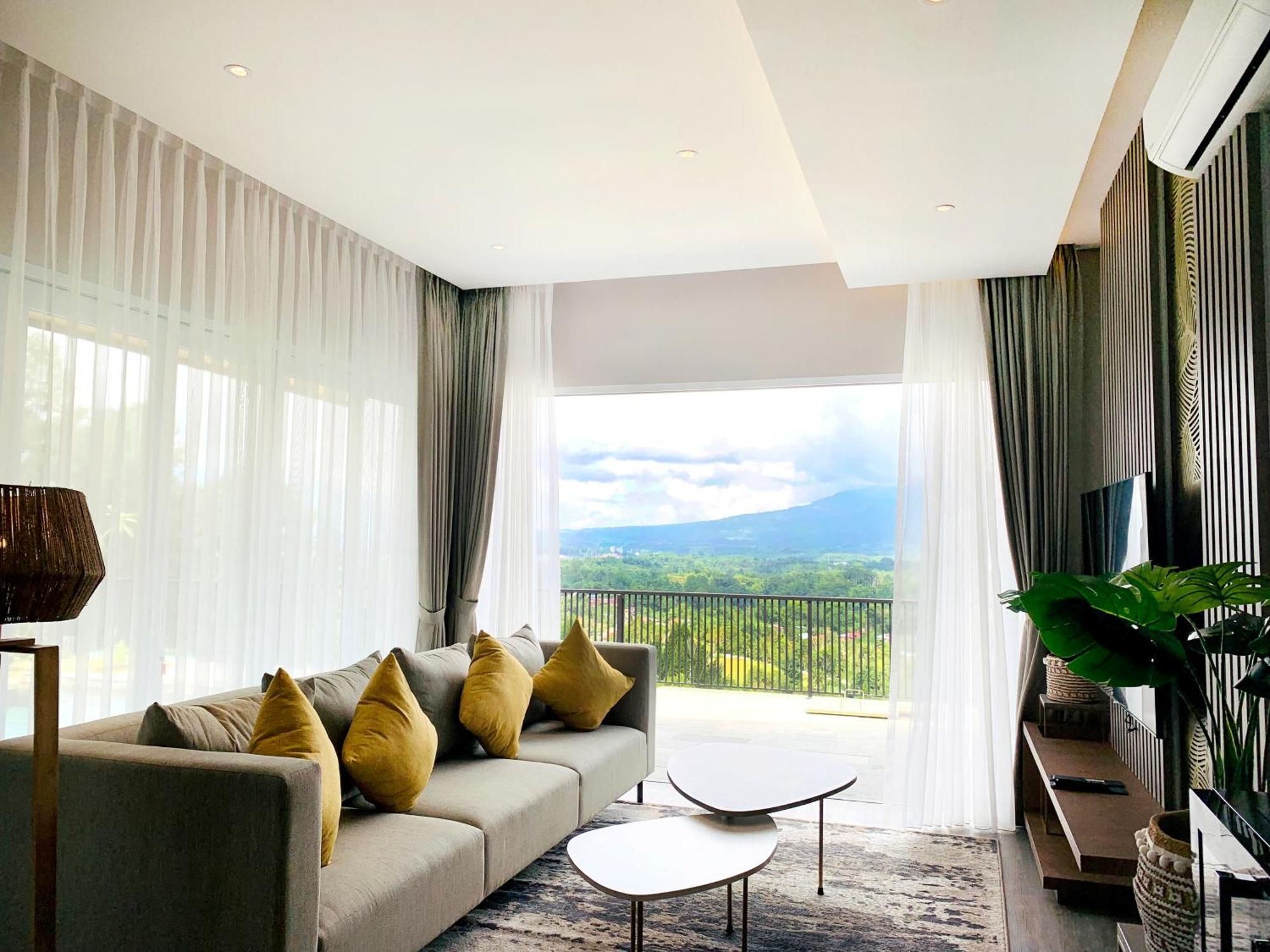 The Balcone Suites & Resort Bukittinggi Exteriör bild