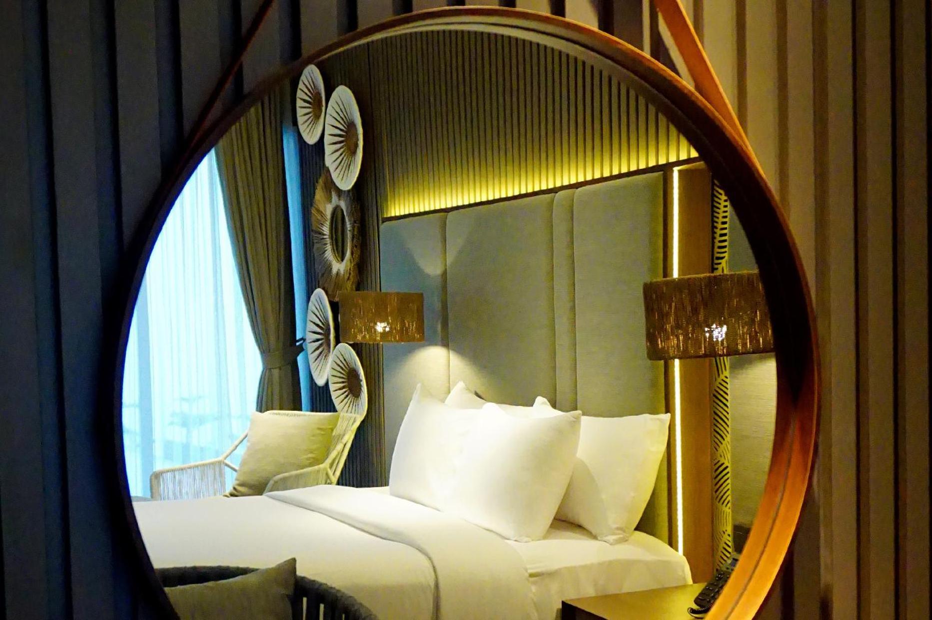 The Balcone Suites & Resort Bukittinggi Exteriör bild